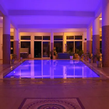 Holiday Apartments In Cyprus Appartement *